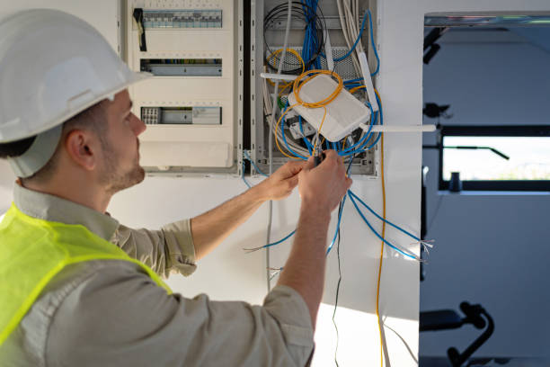  Fairfield, IA Electrician Pros